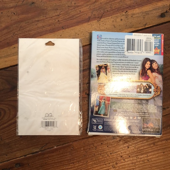 Backpack,Locker magnets and best friends necklace - Picture 2 of 8